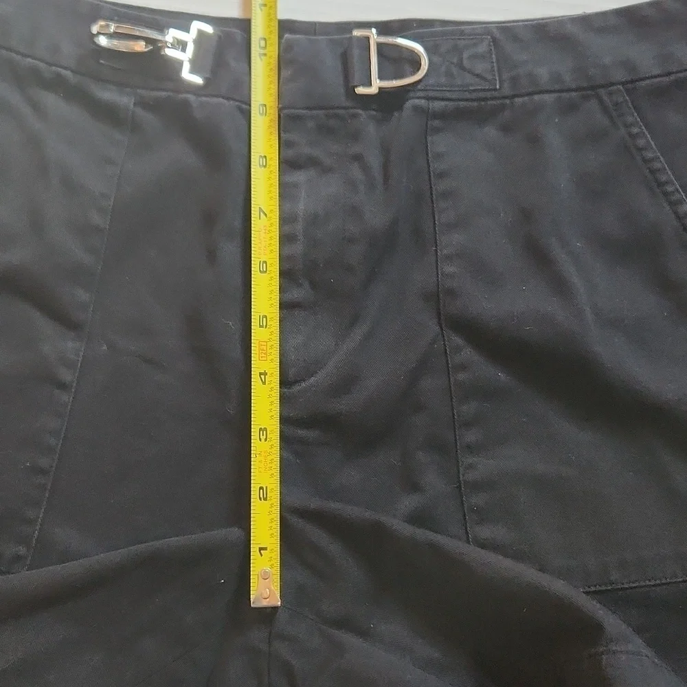 Chaps Short Womens Size 8 black silver clasp buckle long pockets Cotton